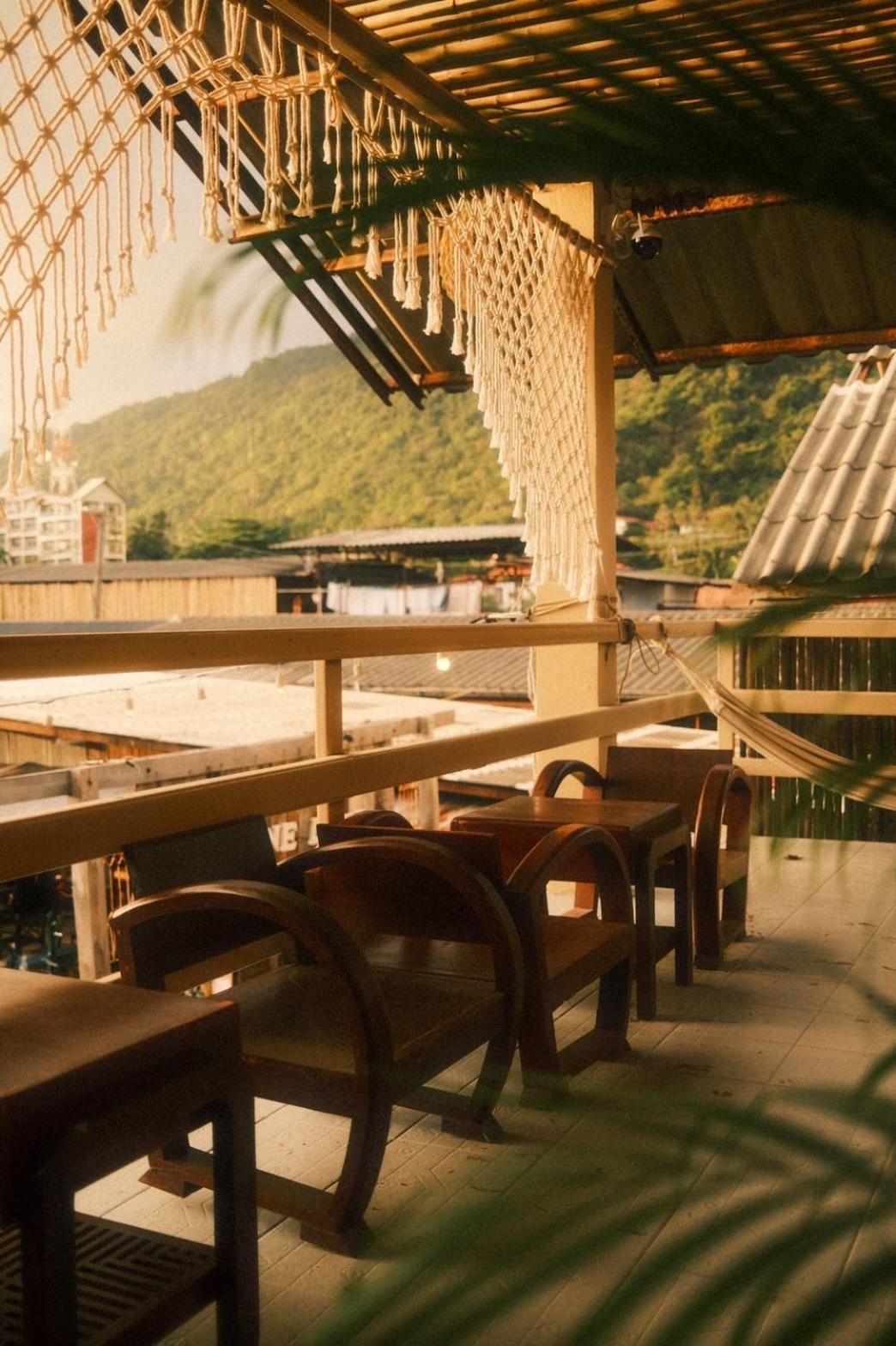 U'Re Holitel Hotel Haad Rin Exterior photo