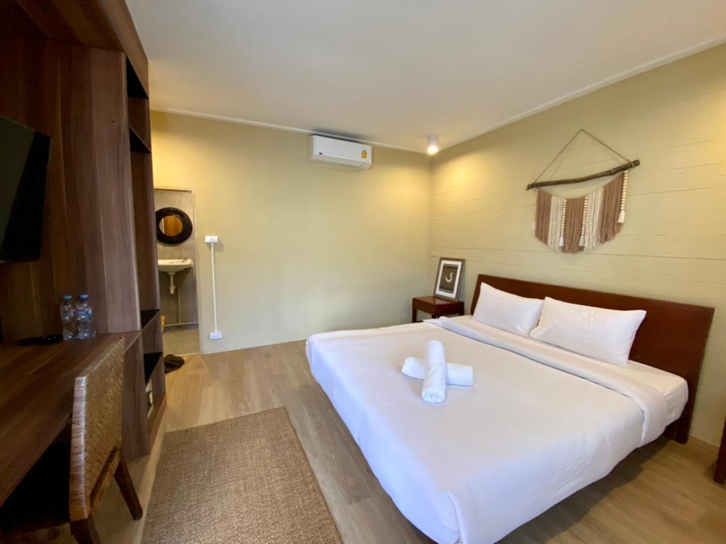 U'Re Holitel Hotel Haad Rin Exterior photo