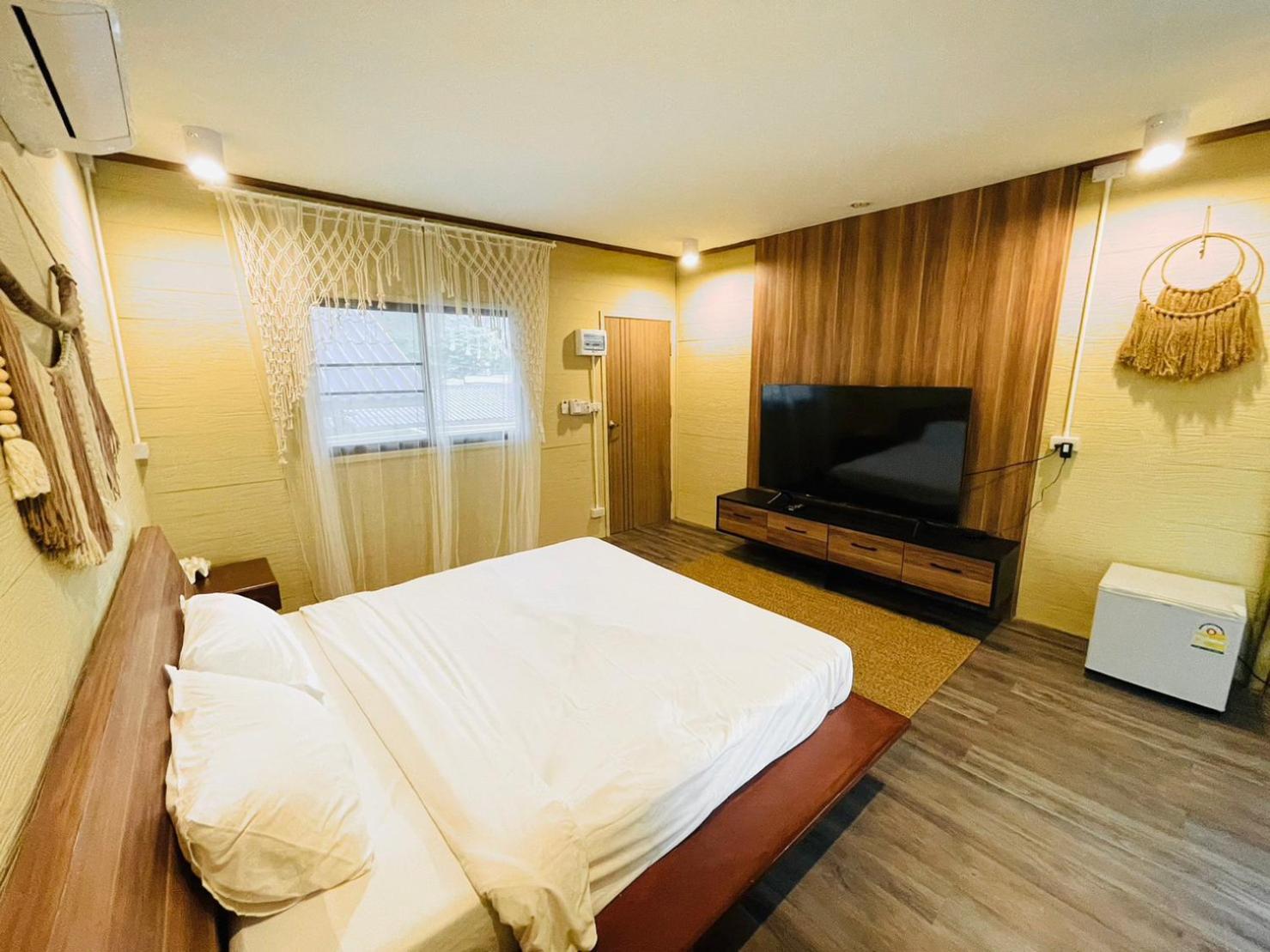 U'Re Holitel Hotel Haad Rin Exterior photo