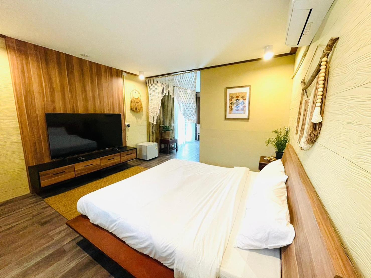 U'Re Holitel Hotel Haad Rin Exterior photo